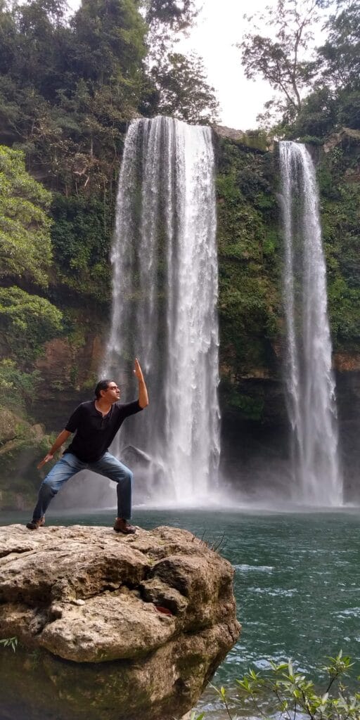 Sandeep Nath is a Qigong Master worldwide.